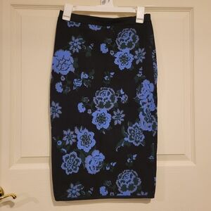Ann Taylor Black and Blue Floral Knit Pencil Skirt, XS